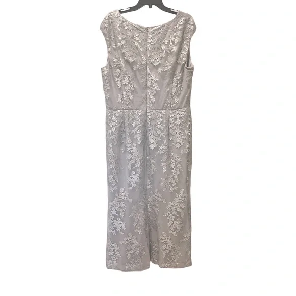 Lauren Ralph Lauren silver special occasion maxi dress. - Picture 3 of 7